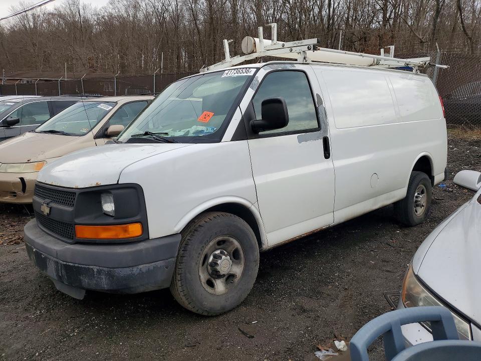 2010 Chev Rolet Express 2500 Utility / Service van