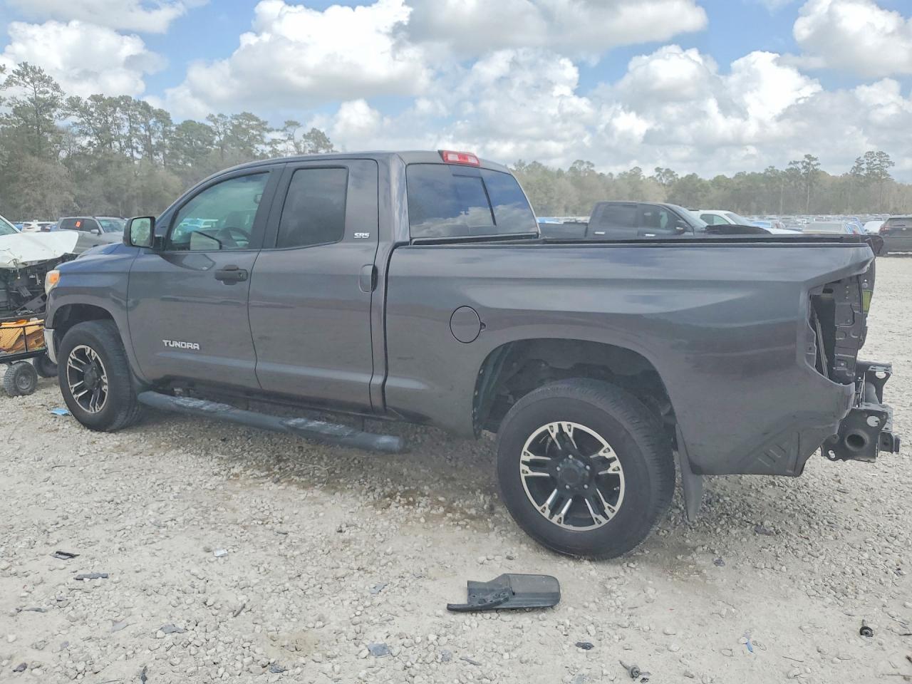 2016 Toyota Tundra SR5
