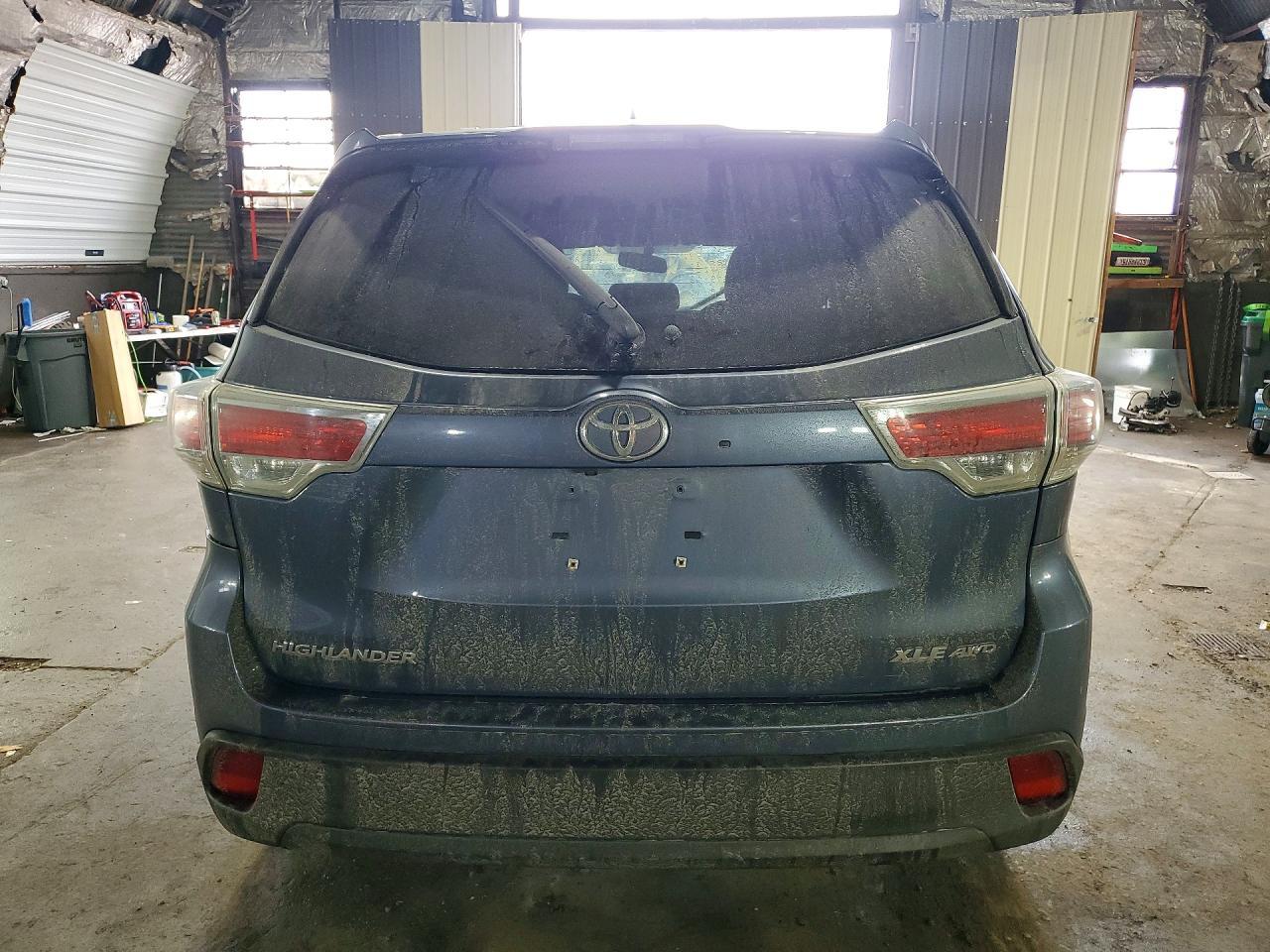2016 Toyota Highlander xle