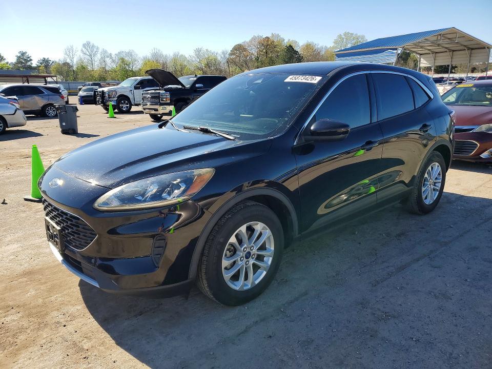 2020 Ford Escape se
