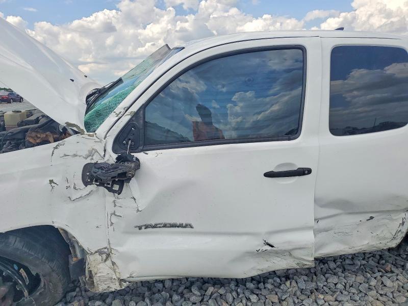 2014 Toyota Tacoma Base