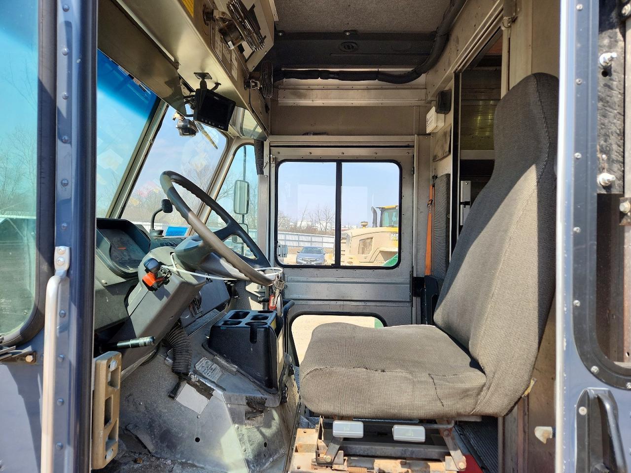 2021 Freightliner Chassis M Line WALK-IN Van