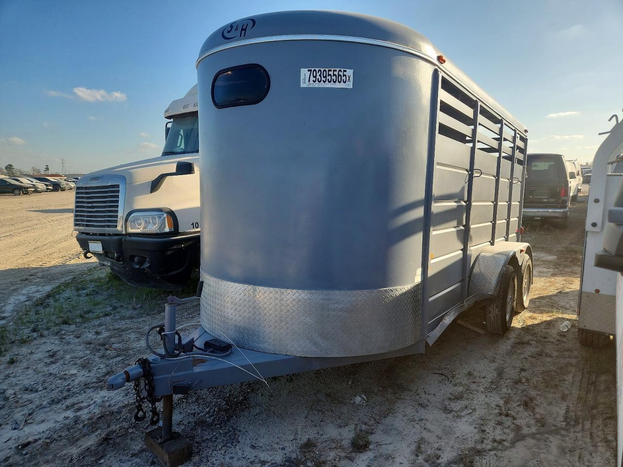2008 Unknown 2008 S&H Livestock Trailer