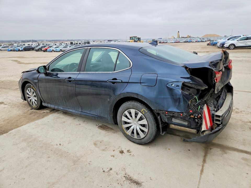 2019 Toyota Camry Hybrid le
