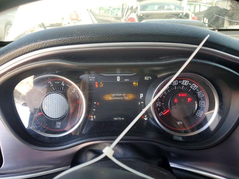 2018 Dodge Challenger r