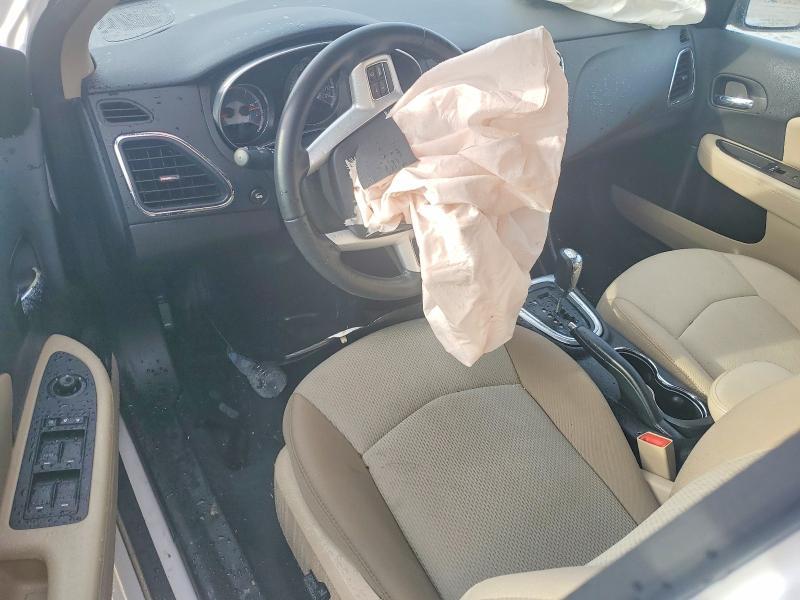 2013 Chrysler 200 Touring