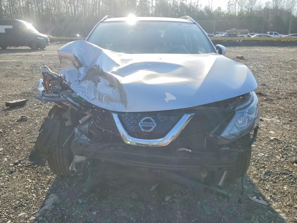 2018 Nissan Rogue Sport sl