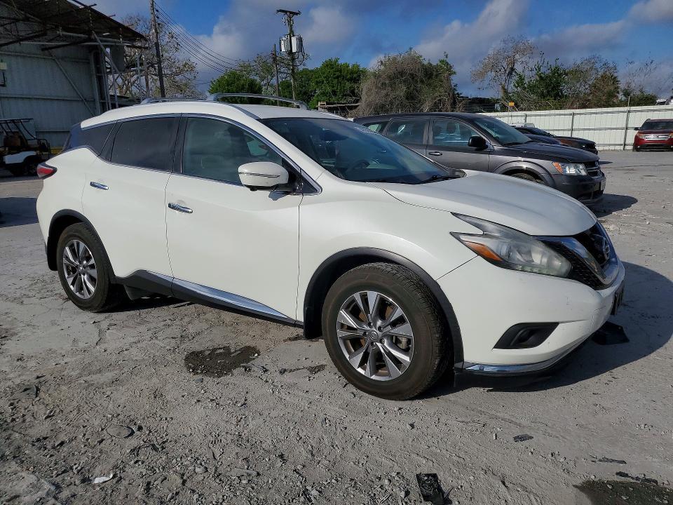 2015 Nissan Murano s