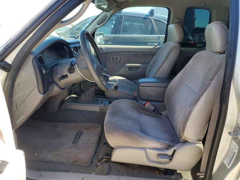 2002 Toyota Tacoma Base