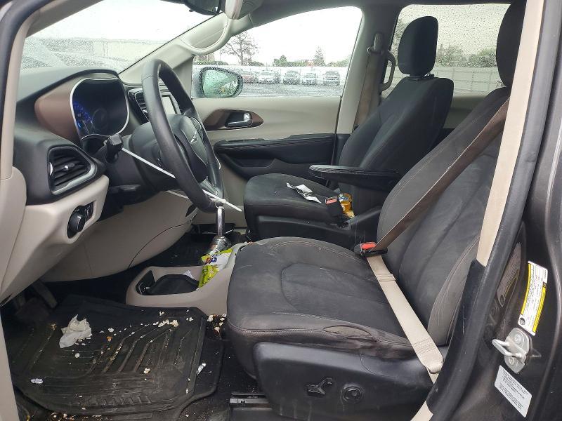 2017 Chrysler Pacifica lx