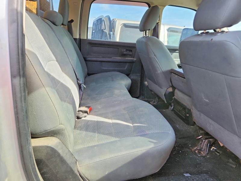 2015 Dodge RAM 2500 ST Flatbed Truck