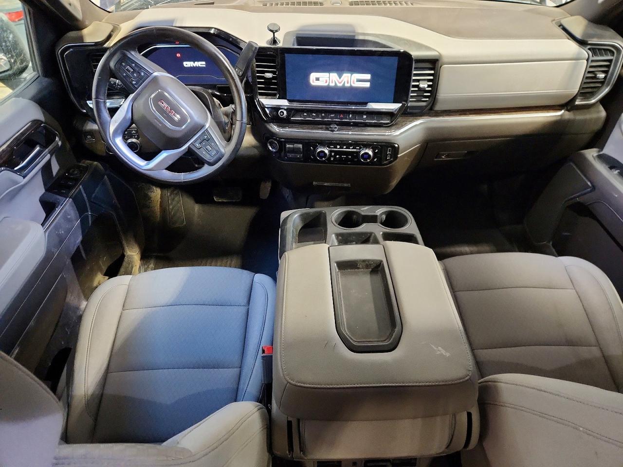 2024 GMC Sierra K1500 SLE