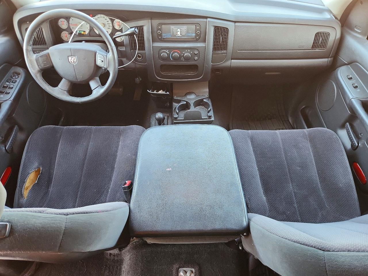 2005 Dodge RAM 1500 ST