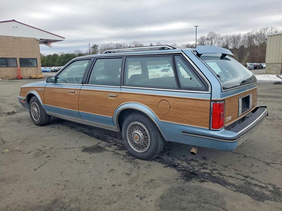 1987 Oldsmobile Cutlass Ciera Cruiser
