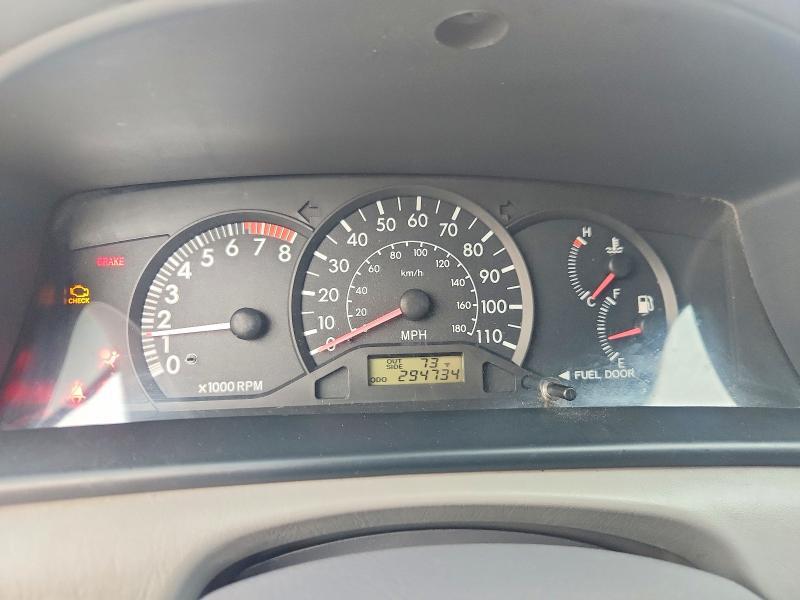 2003 Toyota Corolla ce