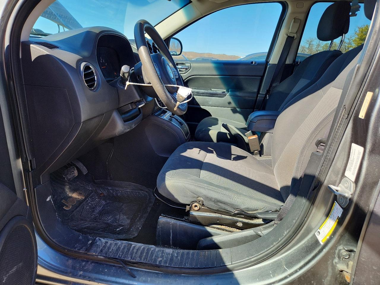 2011 Jeep Compass Sport