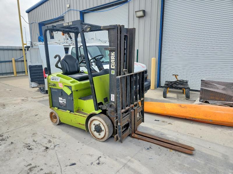 1999 Clark Forklift 1999 Clark ECG20 Forklift