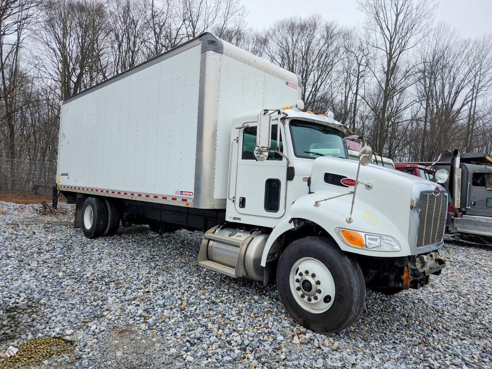 2022 Peterbilt 337 BOX Truck