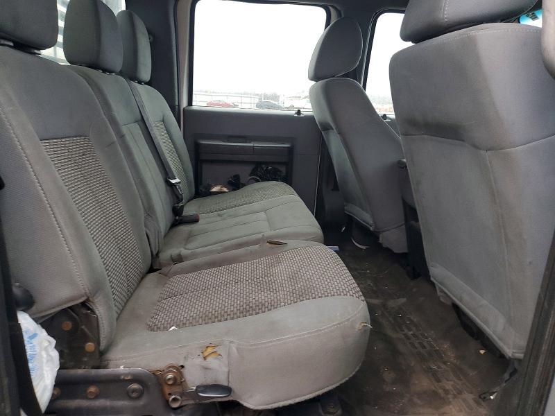 2014 Ford F250 Super Duty Flatbed Truck