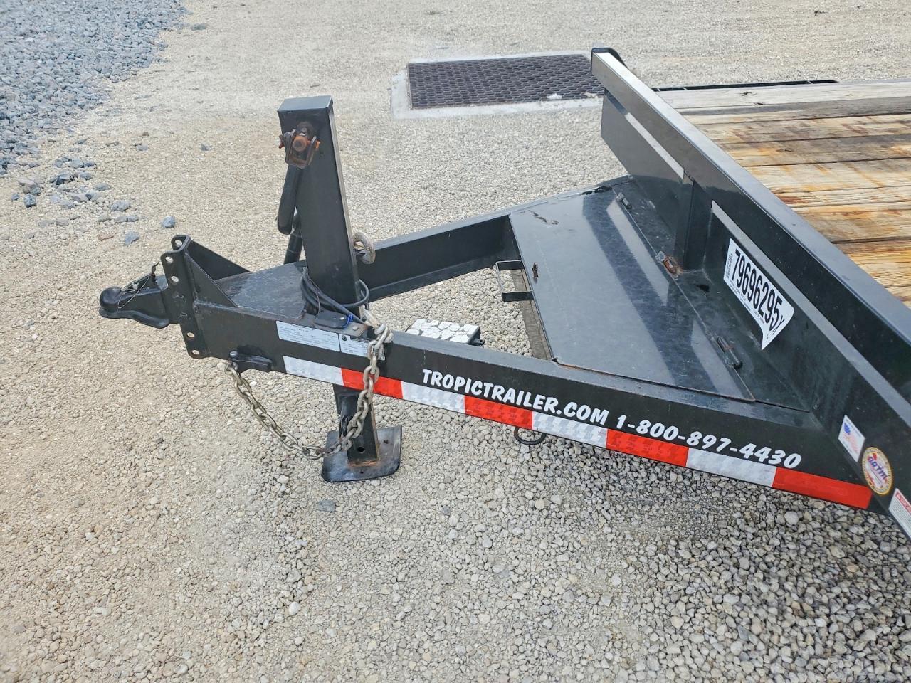 2025 Triple Crown ECF7X2414K Equipment Trailer