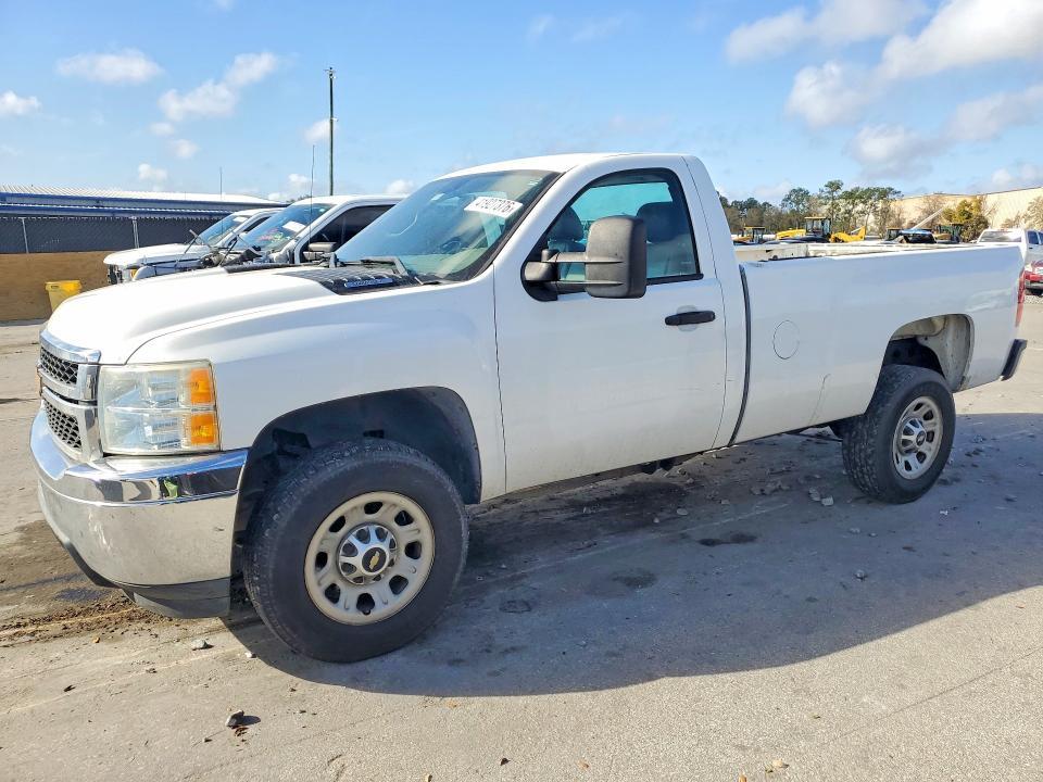 2013 Chevrolet Silverado C2500 Heavy Duty