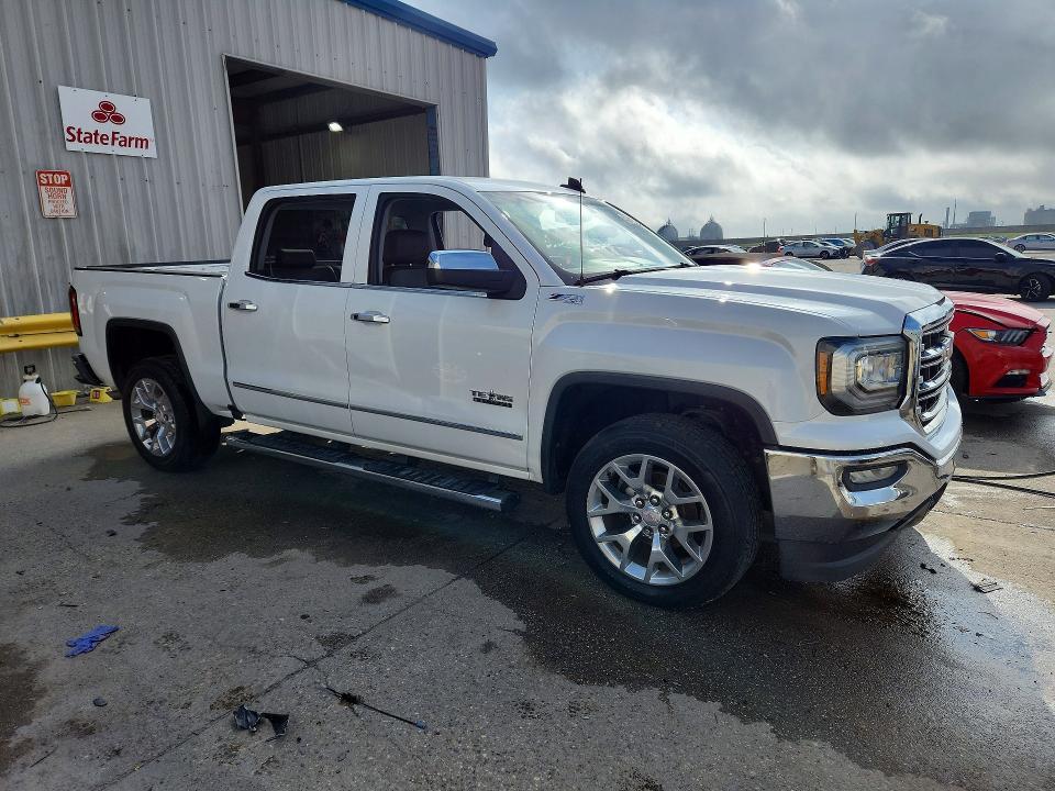 2018 GMC Sierra K1500 SLT