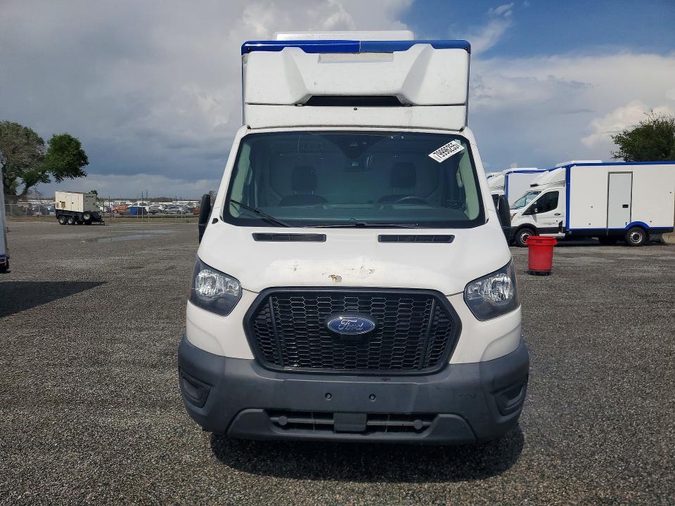 2022 Ford Transit Delivery Truck