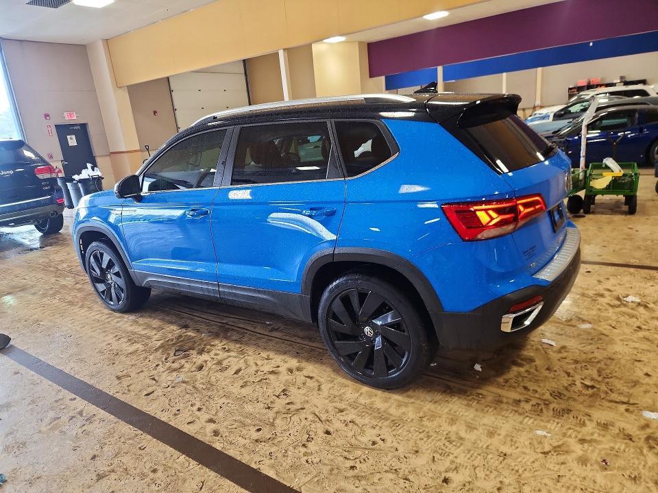 2024 Volkswagen Taos se