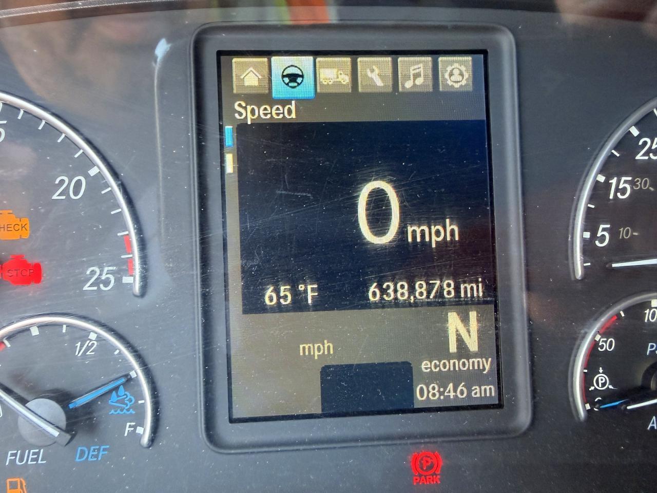 2021 Freigliner 2021 Freightliner Cascadia 126 Semi Truck