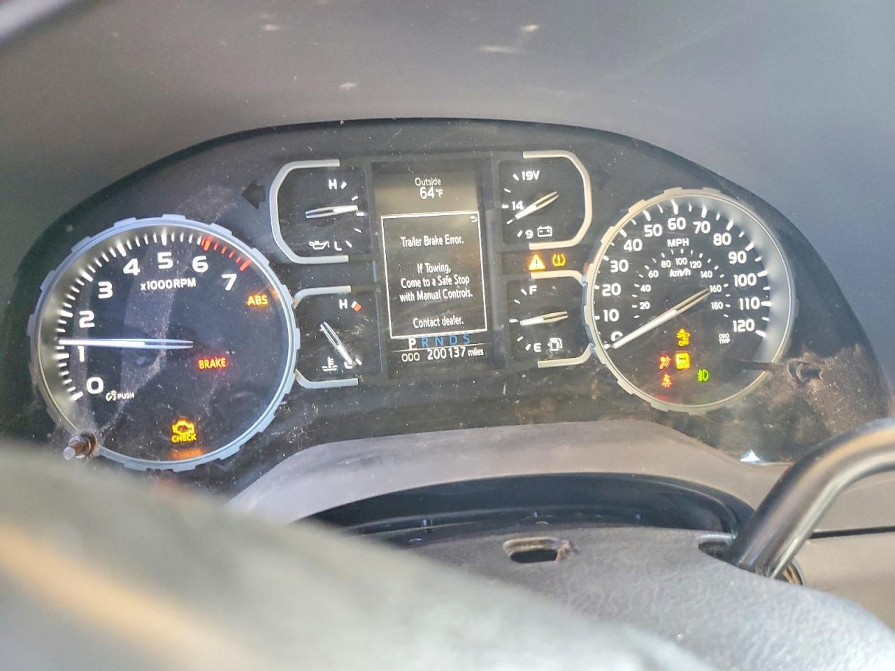 2018 Toyota Tundra SR5