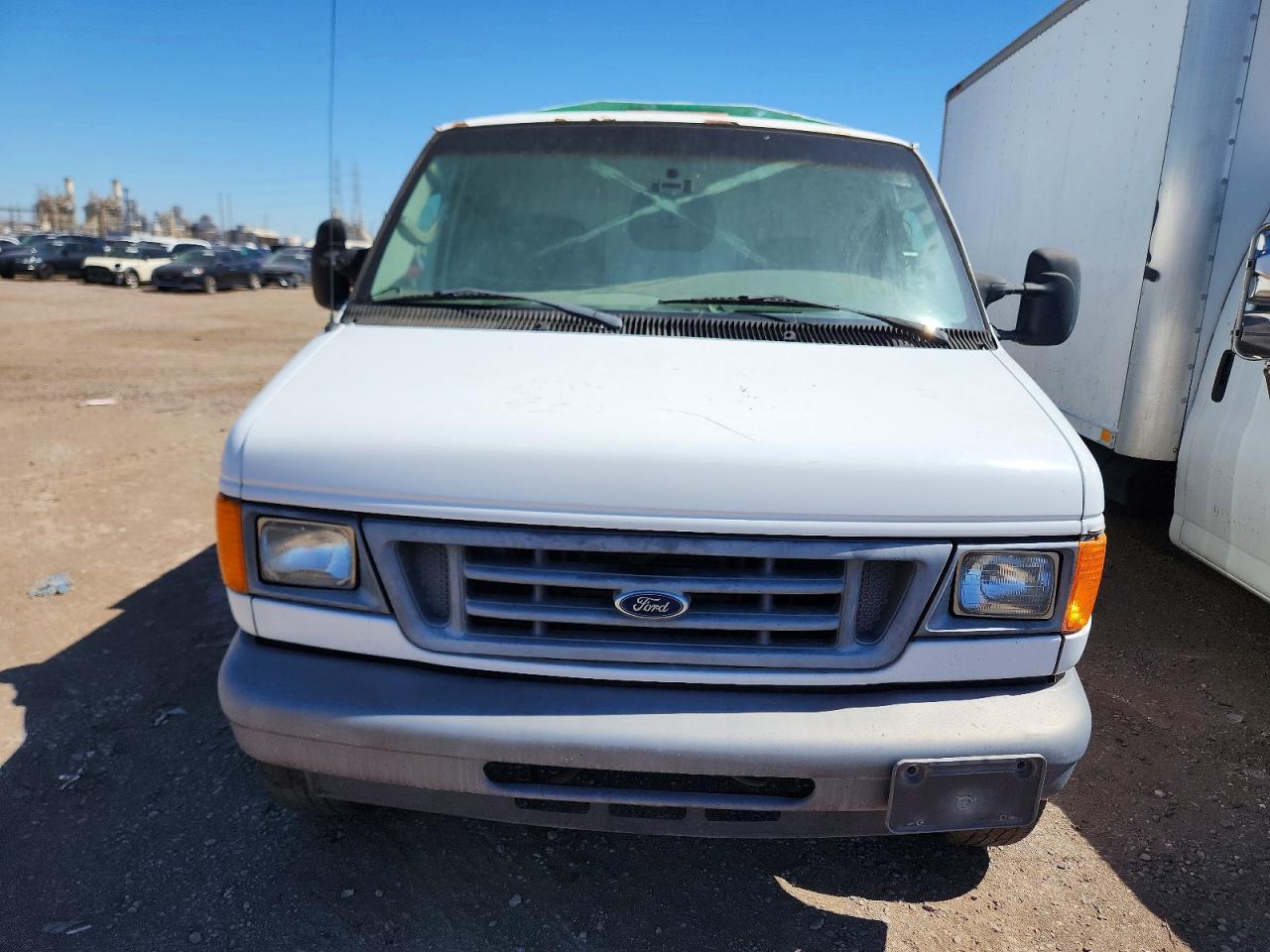 2007 Ford Econoline E350 Super Duty Cutaway Van