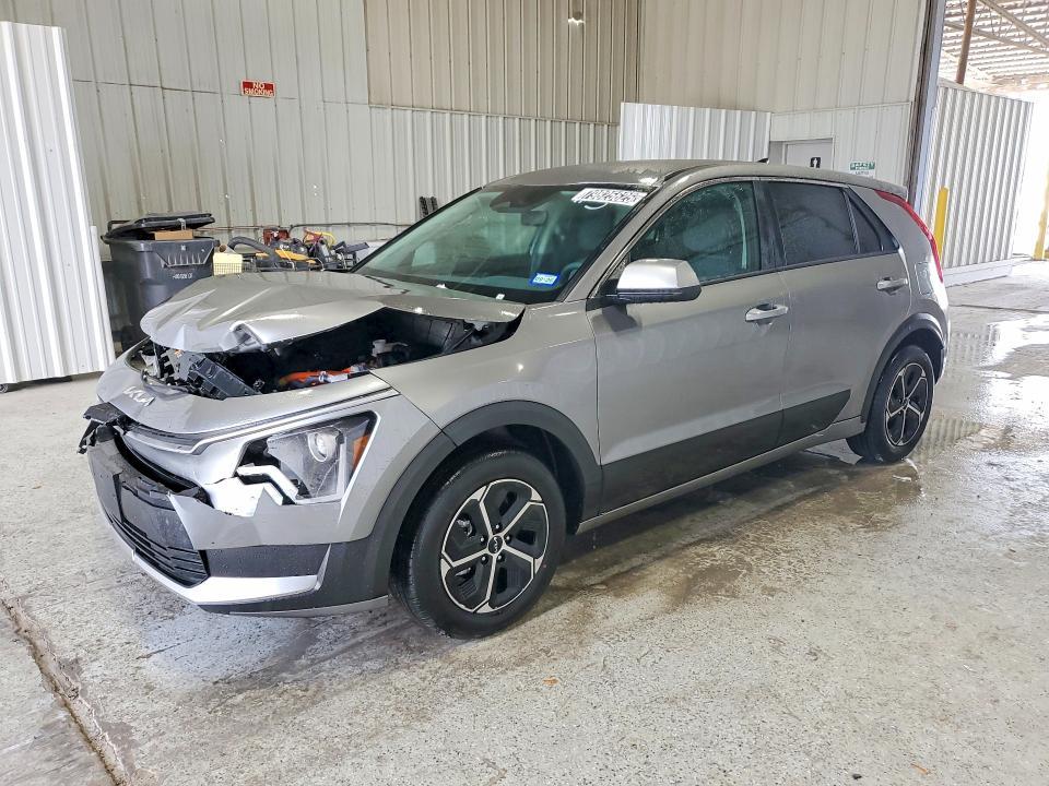 2026 KIA Niro lx