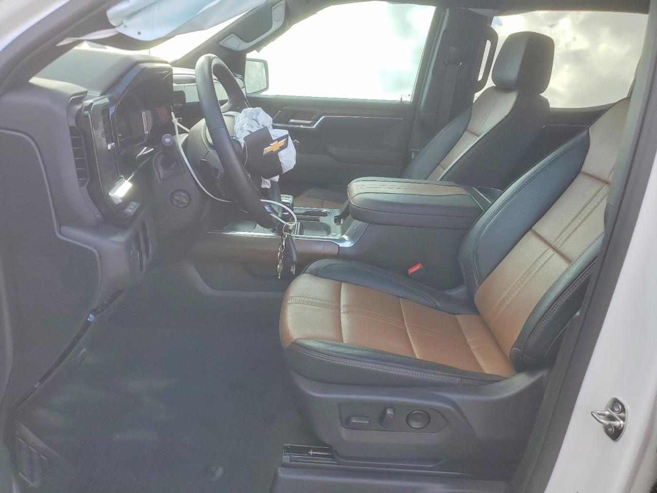 2024 Chevrolet Silverado C1500 High Country