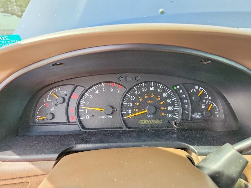 2004 Toyota Tundra SR5