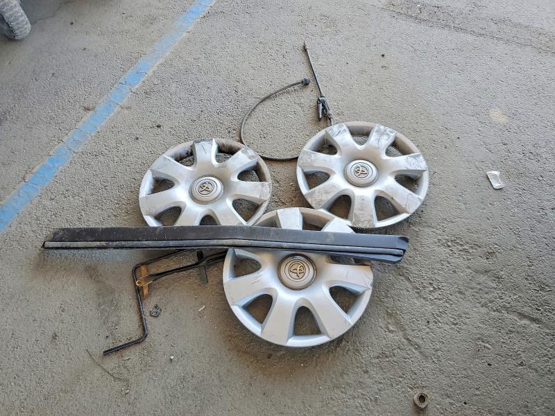 2003 Toyota Camry le