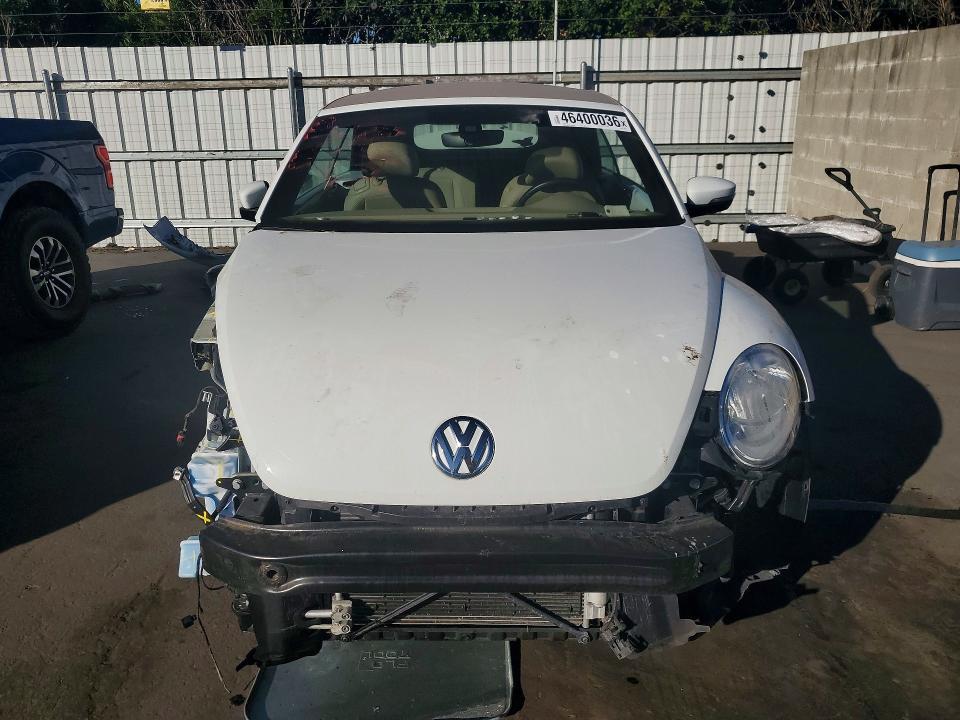 2018 Volkswagen Beetle s