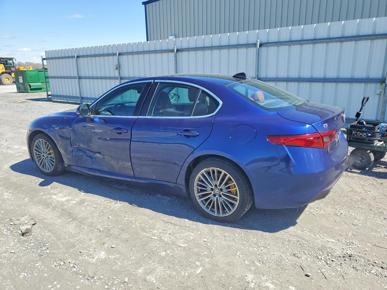 2018 Alfa Romeo Giulia ti Q4