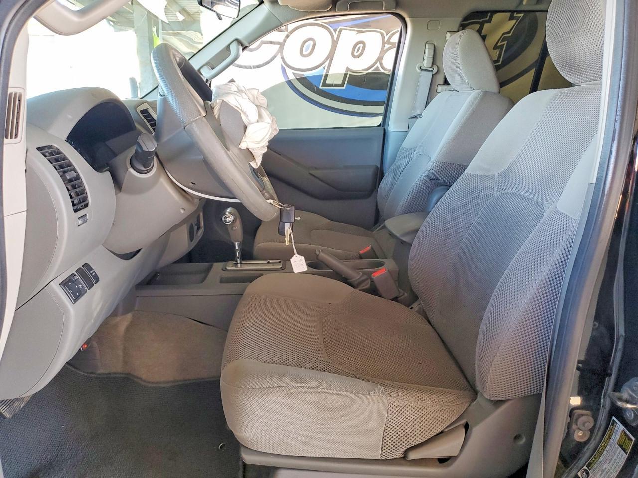 2012 Nissan Frontier S
