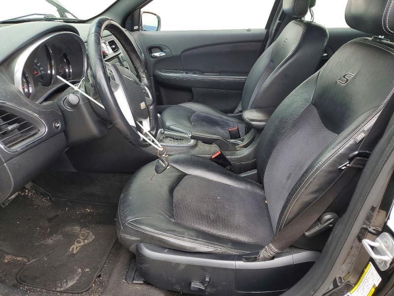 2012 Chrysler 200 s