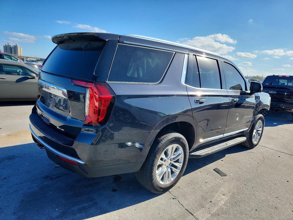 2024 GMC Yukon