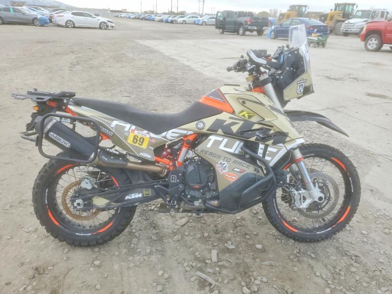 2021 KTM 890 Adventure R
