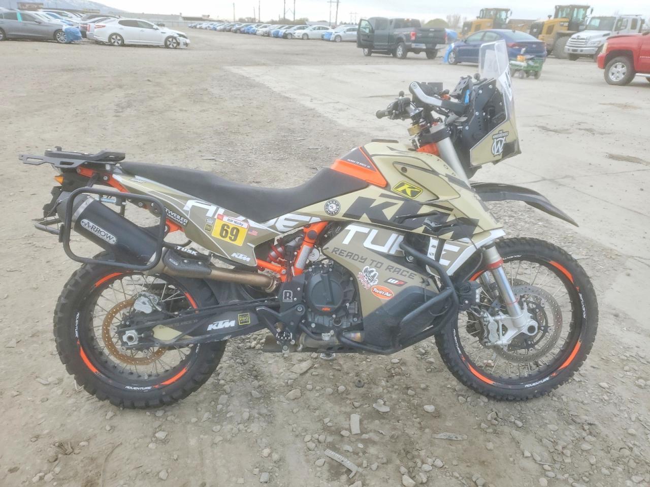 2021 KTM 890 Adventure R