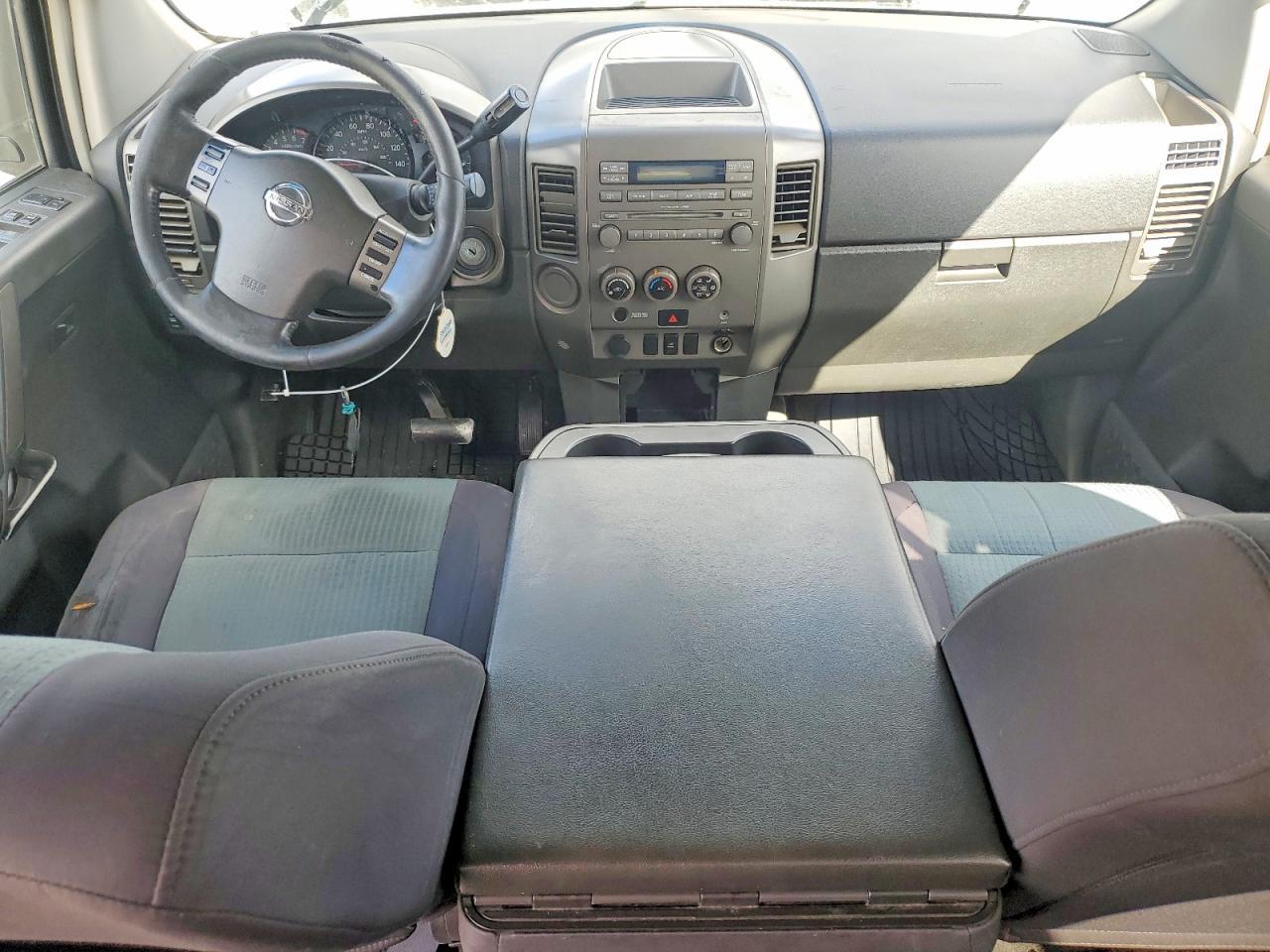 2006 Nissan Titan XE