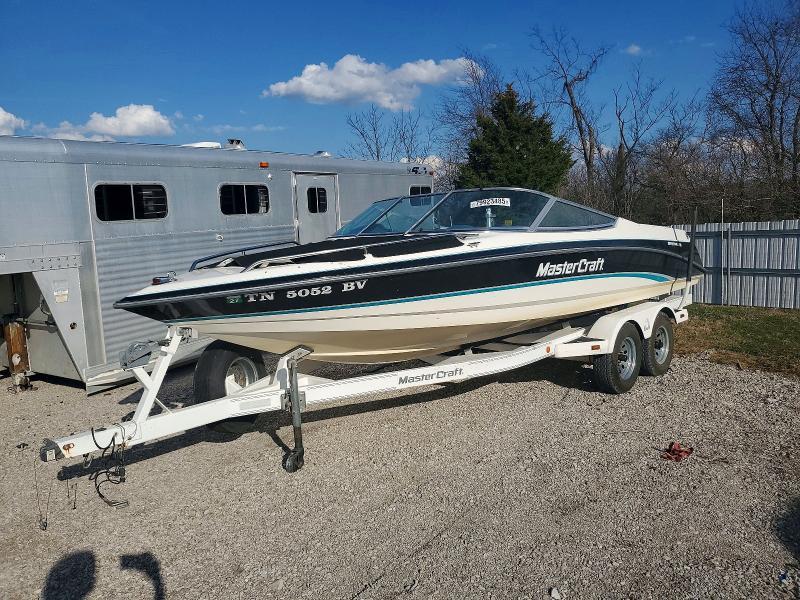 1993 Mastercraft Boats 1993 Mastercraft Maristar 225-Boat