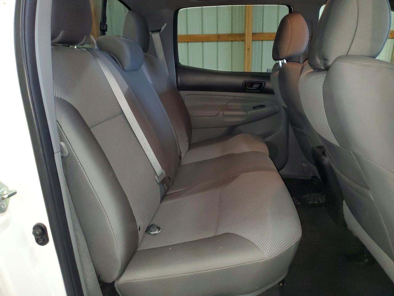 2015 Toyota Tacoma V6