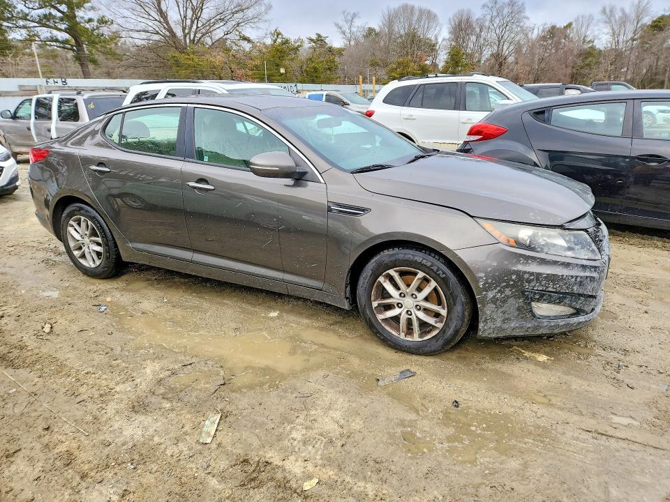 2013 KIA Optima lx