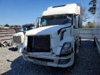 2017 Volvo VNL Semi Truck