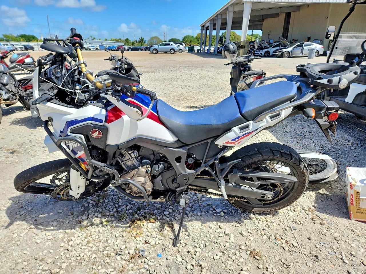 2017 Honda CRF1000