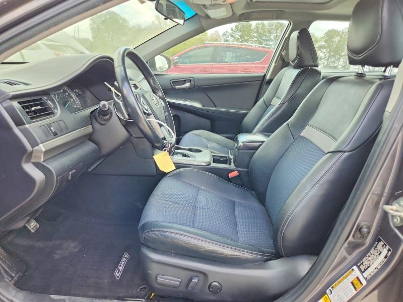 2014 Toyota Camry se