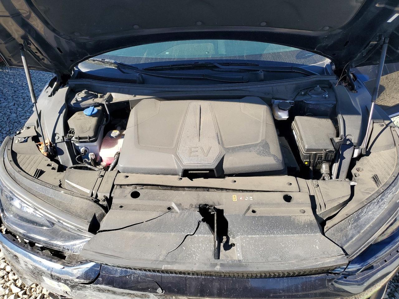 2023 KIA EV6 Light